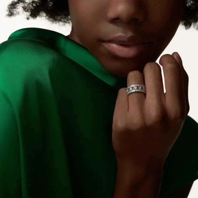 Broderie-Ring von Cartier, dreireihig, Diamanten