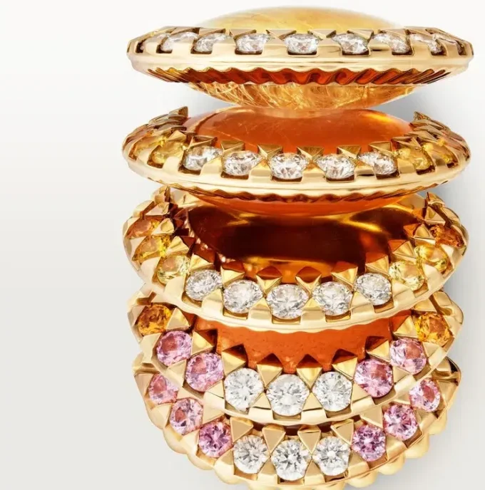 Cartier Libre Polymorph Ring, Chalcedon, Diamanten