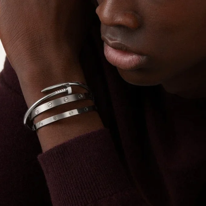 Love-Armband, mittleres Modell