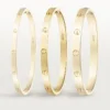Love-Armband, mittleres Modell