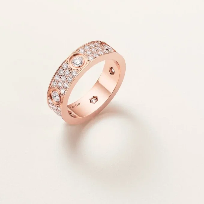 Love-Ring, klassisches Modell, pavé-besetzt, 6 Diamanten