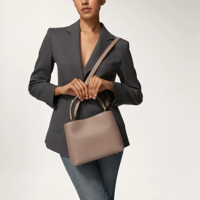 Mittlere Tasche, Panther Double