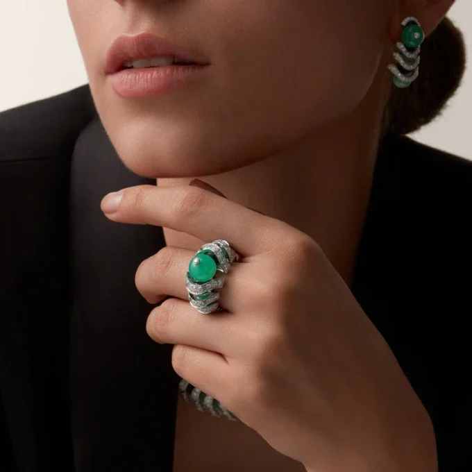 Ohrringe „Geometrie & Contrastes“, Chrysopras, Pavé