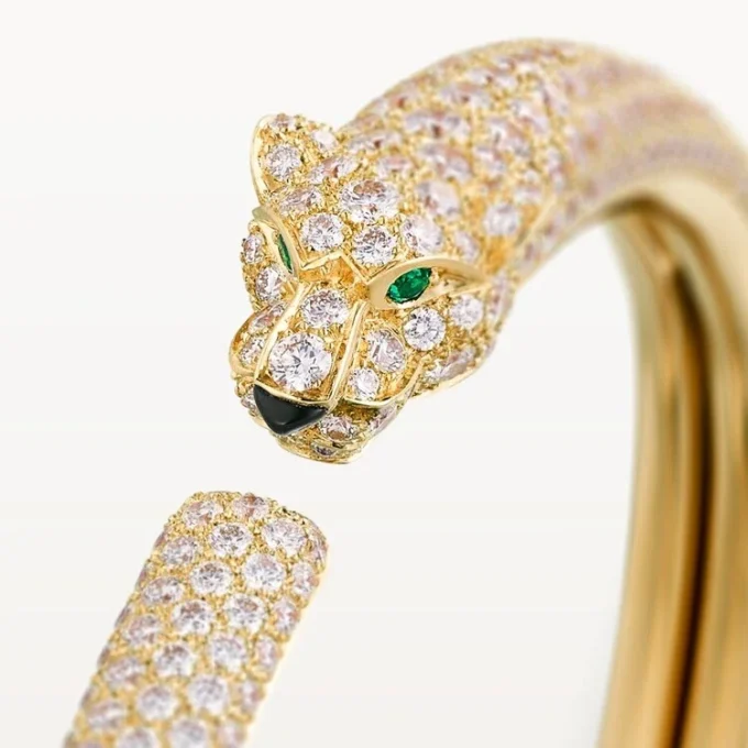 Panthere de Cartier Armband, kleines Modell, halb mit Diamanten besetzt
