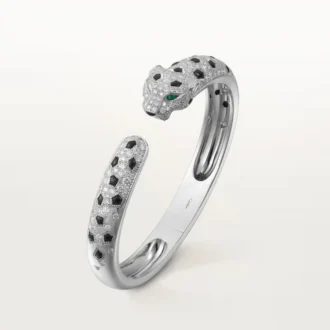 Panthere De Cartier Armband, mittleres Modell, halb pavé-besetzt