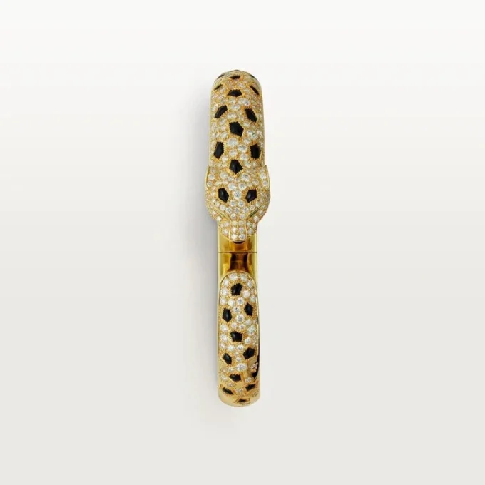 Panthere De Cartier Armband, mittleres Modell, halb pavé-besetzt
