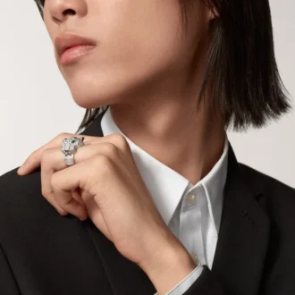 Panthere De Cartier Ring – Weißgold, Diamanten, Smaragde, Onyx – Cartier