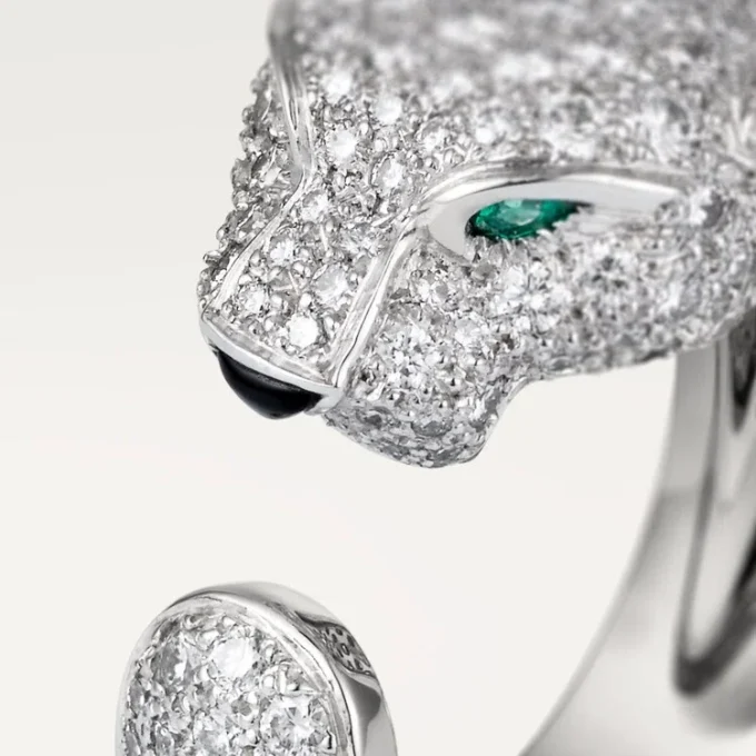 Panthere De Cartier Ring – Weißgold, Diamanten, Smaragde, Onyx – Cartier