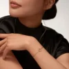 Trinity-Armband an Kette